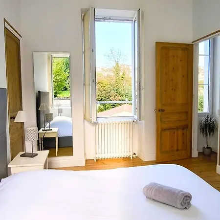 بيت للعطل Maison 6 Personnes أنغوليم